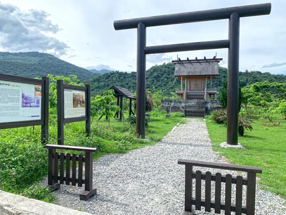 鹿野神社：鳥居與參道
