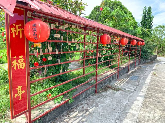 鹿野神社園區:紅色的祈福長廊